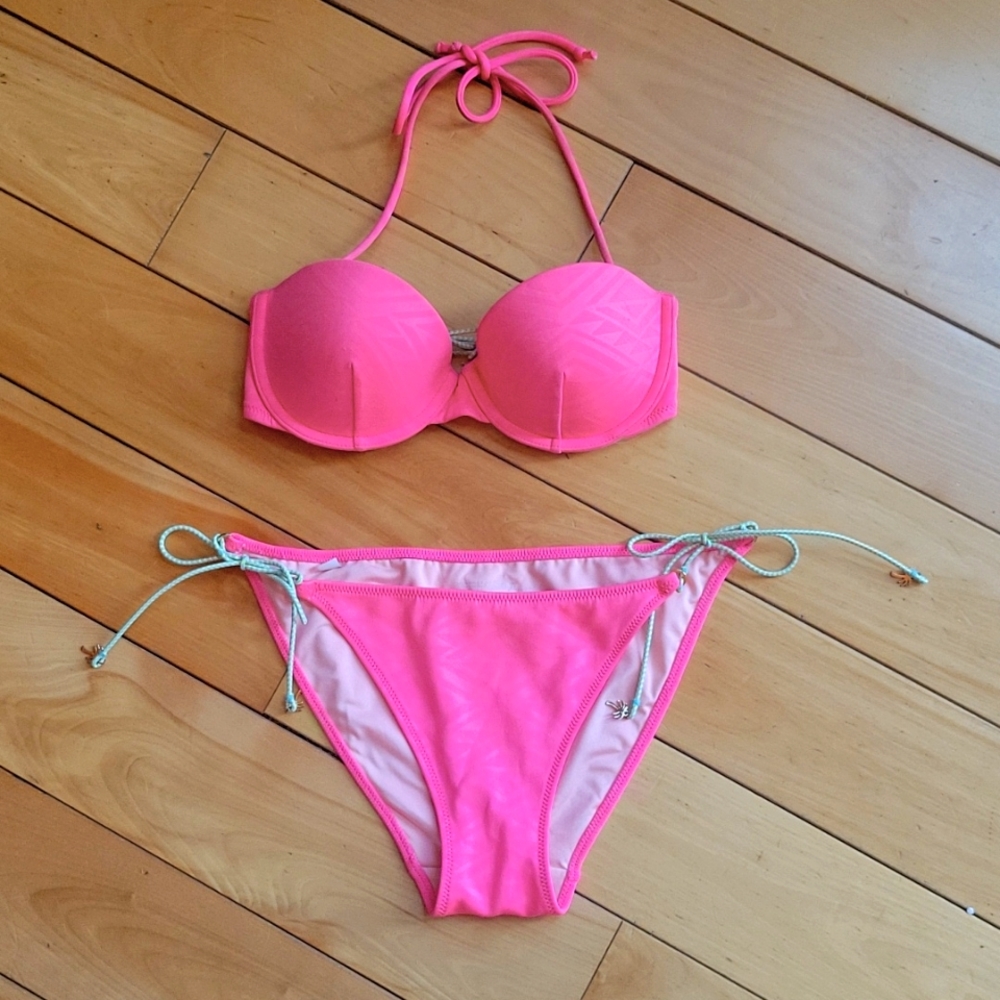 Victoria's Secret Hot Pink Bikini Size 32C/M
